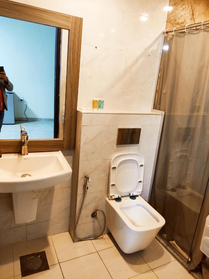 Golden Plaza Hotel Амман Екстер'єр фото